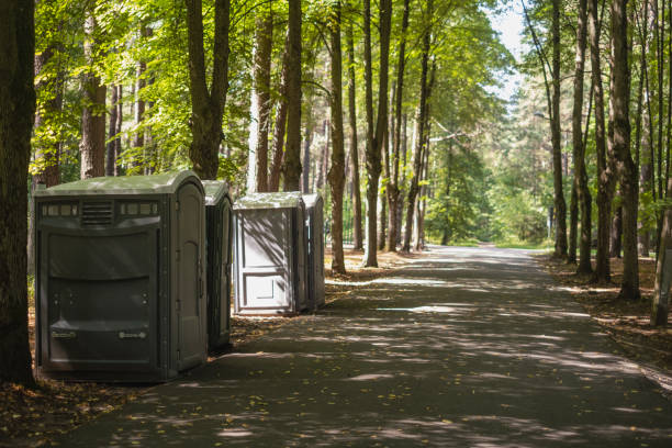 Best Portable restroom trailer rental  in Washington, IA